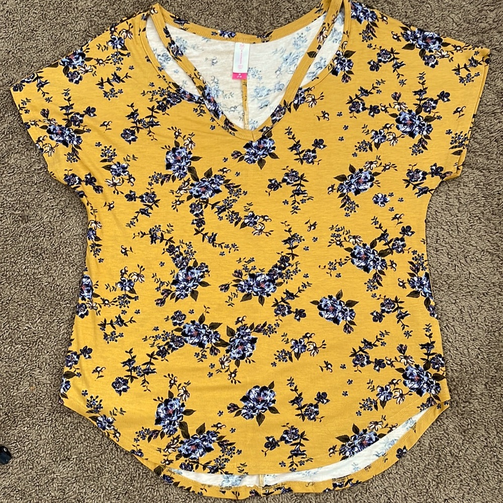 No Boundaries Floral Top